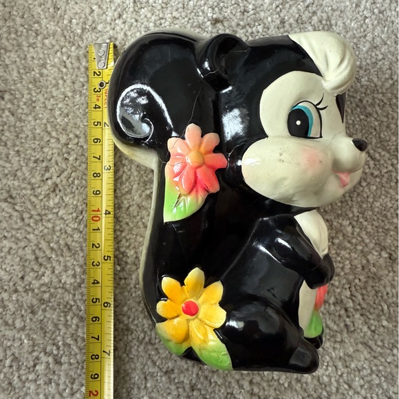 Set of 2 antique skunk banks - Picture 2 of 15